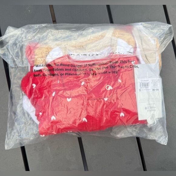 Cloud Island Baby Girl NB Newborn Footie Pajamas 3 pack New with tags Giftable - Picture 3 of 4